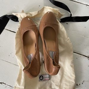 Lanvin classic heels never worn